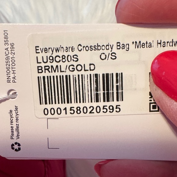 Lululemon Athletica Everywhere Berry Rumble 2L LARGE Crossbody Bag - Picture 13 of 13